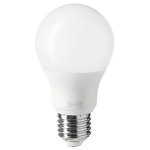 Tilbud: LED-pære E27 806 lumen kr 99 på IKEA