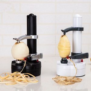 Tilbud: 1PC New Electric Spiral Apple Peeler Cutter Slicer Fruit Potato Peeling Automatic Battery Operated Machine with Charger Eu Plug kr 231,21 på AliExpress