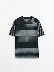 Tilbud: Kortermet Stripete T-Skjorte kr 399 på Massimo Dutti